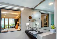 Triton Prestige Seaview & Spa