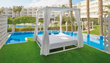 Tropic Garden (Santa Eulalia del Rio)