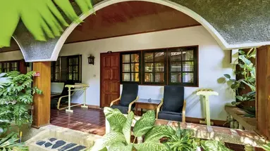 Tropica Bungalow