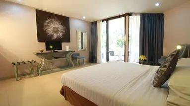 Tropicana Hotel