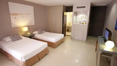Tropicana Hotel