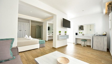 Tropicana Mykonos