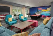 Tru by Hilton West Brickell