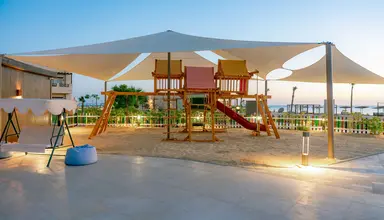 True Beach Resort