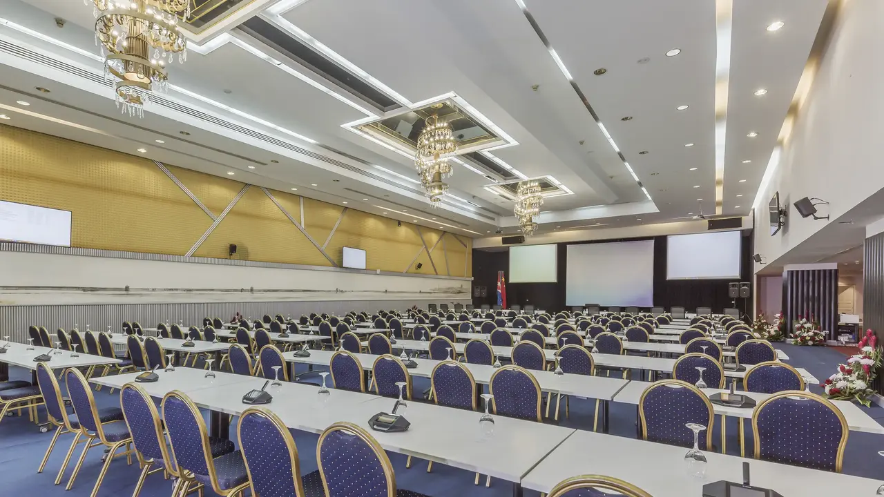 Tryp Habana Libre