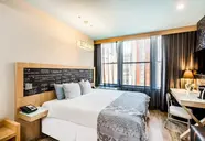 Tryp Times Square South