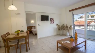 Tsambikos Apartments