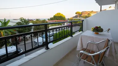 Tsambikos Apartments