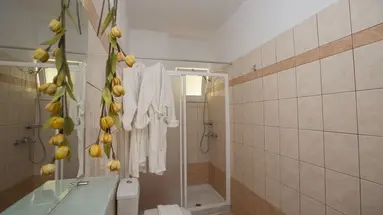 Tsambikos Apartments