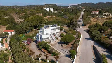 Tselios Apartments & Studios