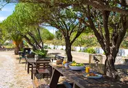 Tselios Apartments & Studios