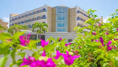 Tsokkos Gardens