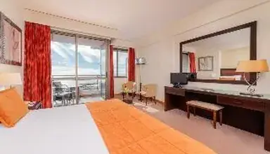 TUI Blue Gardens Savoy Signature