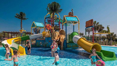 TUI FAMILY LIFE Side