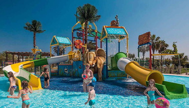 TUI FAMILY LIFE Side