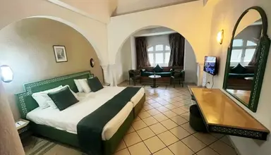 Tunisia Lodge