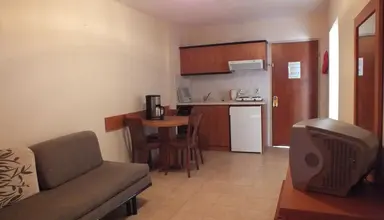 Tuntas Family Suites Kusadasi