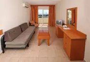 Tuntas Family Suites Kusadasi