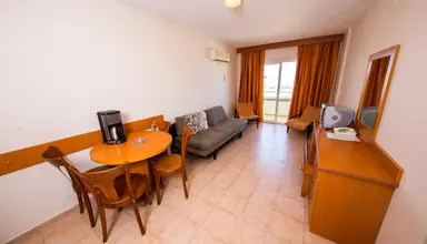 Tuntas Family Suites Kusadasi