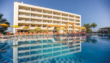 Tuntas Suites Altinkum