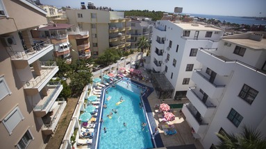 Tuntas Suites Altinkum