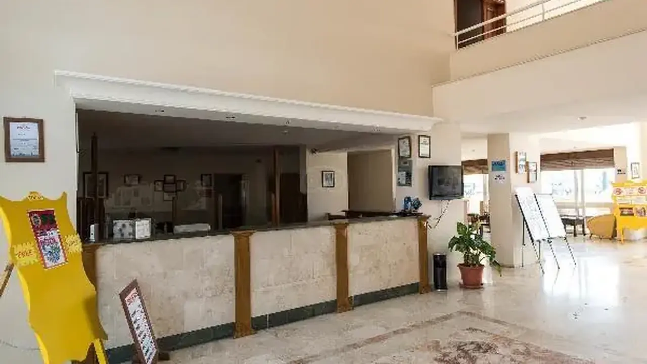 Tuntas Suites Altinkum