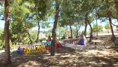 Tuntas Suites Altinkum