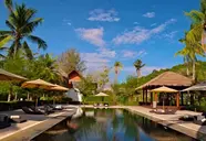 Twin Lotus Resort & Spa