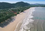 Twin Lotus Resort & Spa