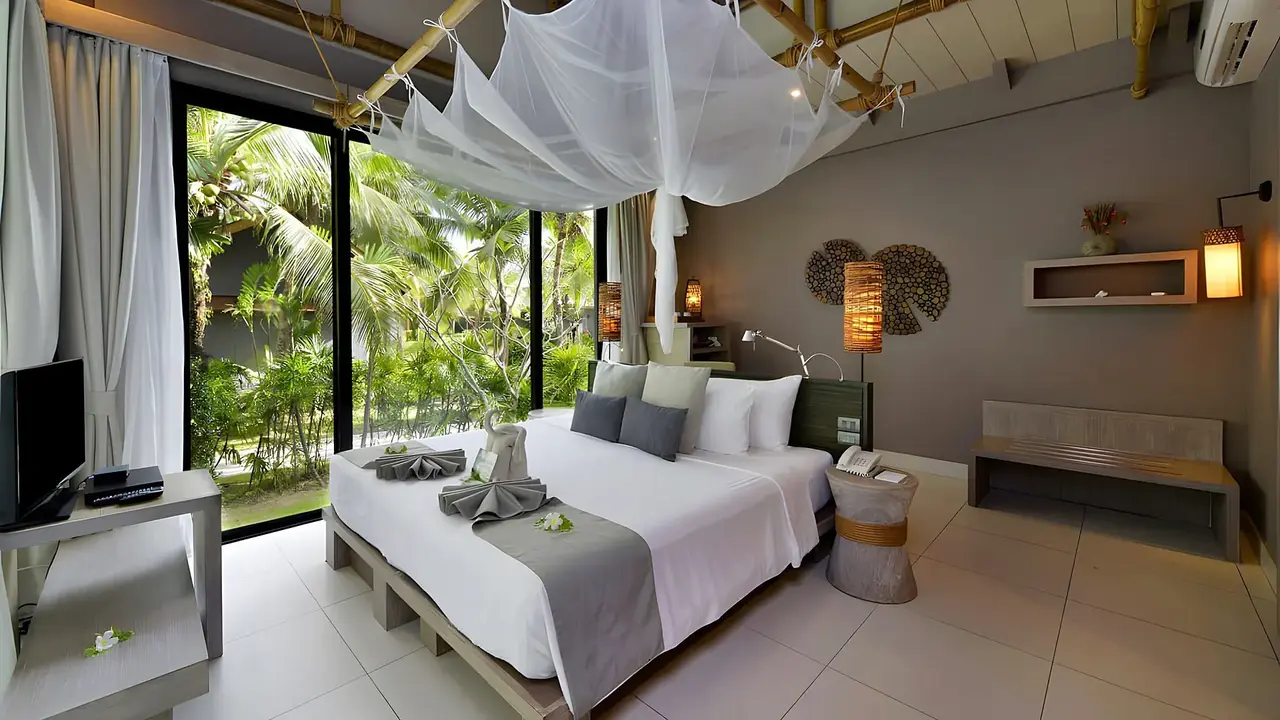 Twin Lotus Resort & Spa