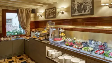 UNAHOTELS Ala Venezia