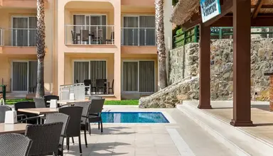 Unique Residence Golf & Spa