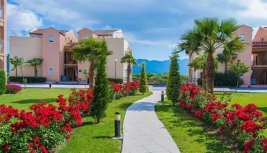 Unique Residence Golf & Spa