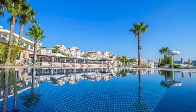 Unique Residence Golf & Spa