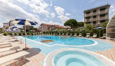 Universal (Cervia)