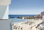 Universal Perla