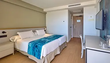 Universal Romantica (Colonia Sant Jordi)