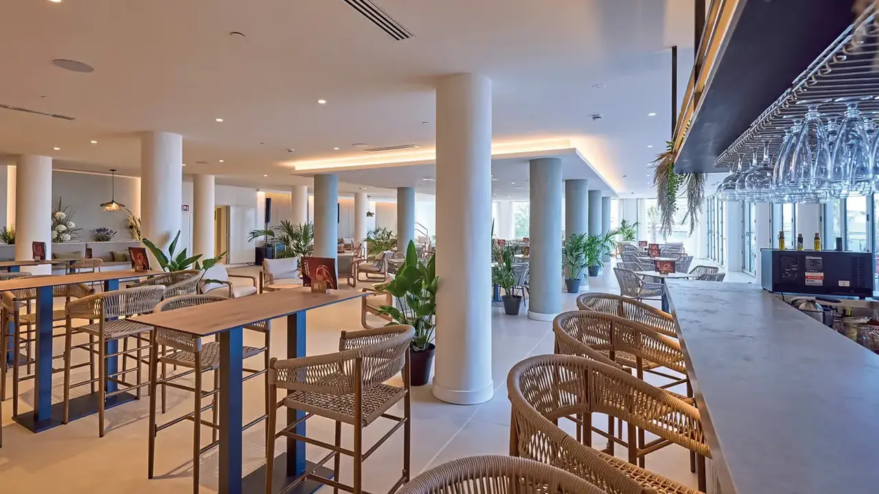 Universal Romantica (Colonia Sant Jordi)