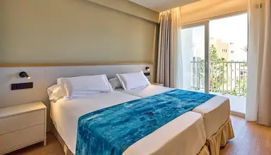 Universal Romantica (Colonia Sant Jordi)