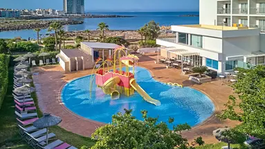 Universal Romantica (Colonia Sant Jordi)