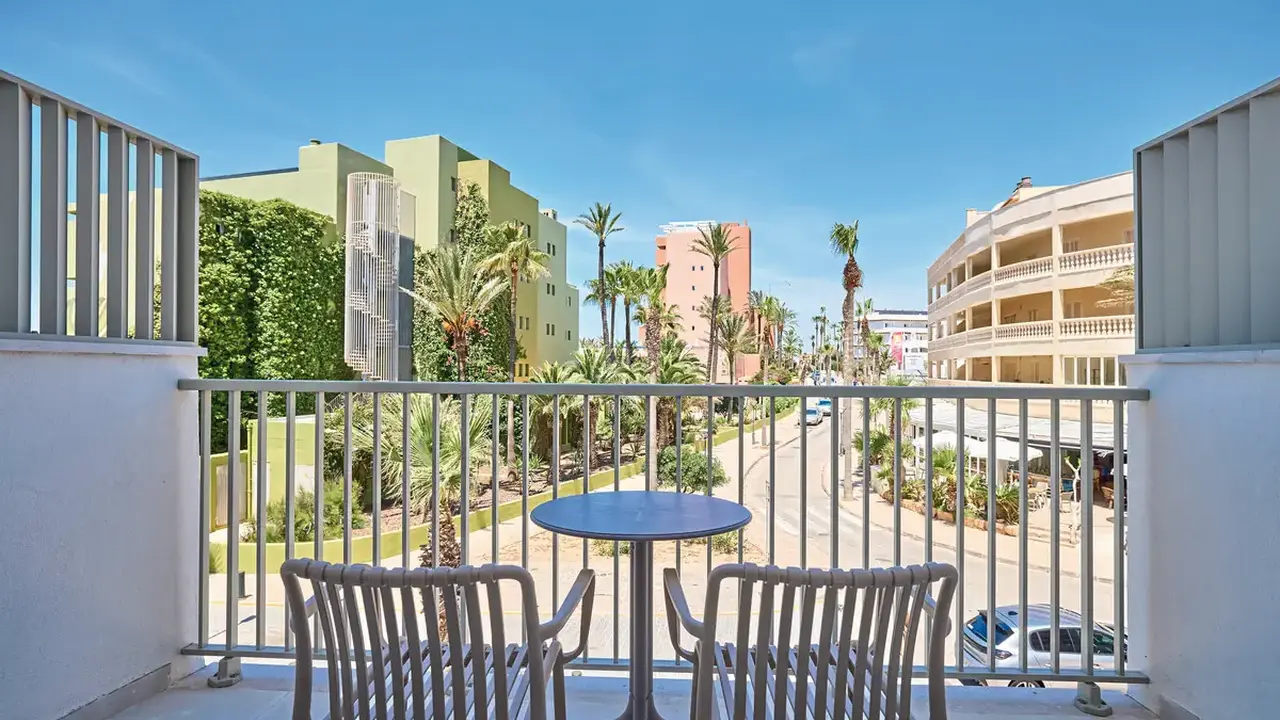 Universal Romantica (Colonia Sant Jordi)