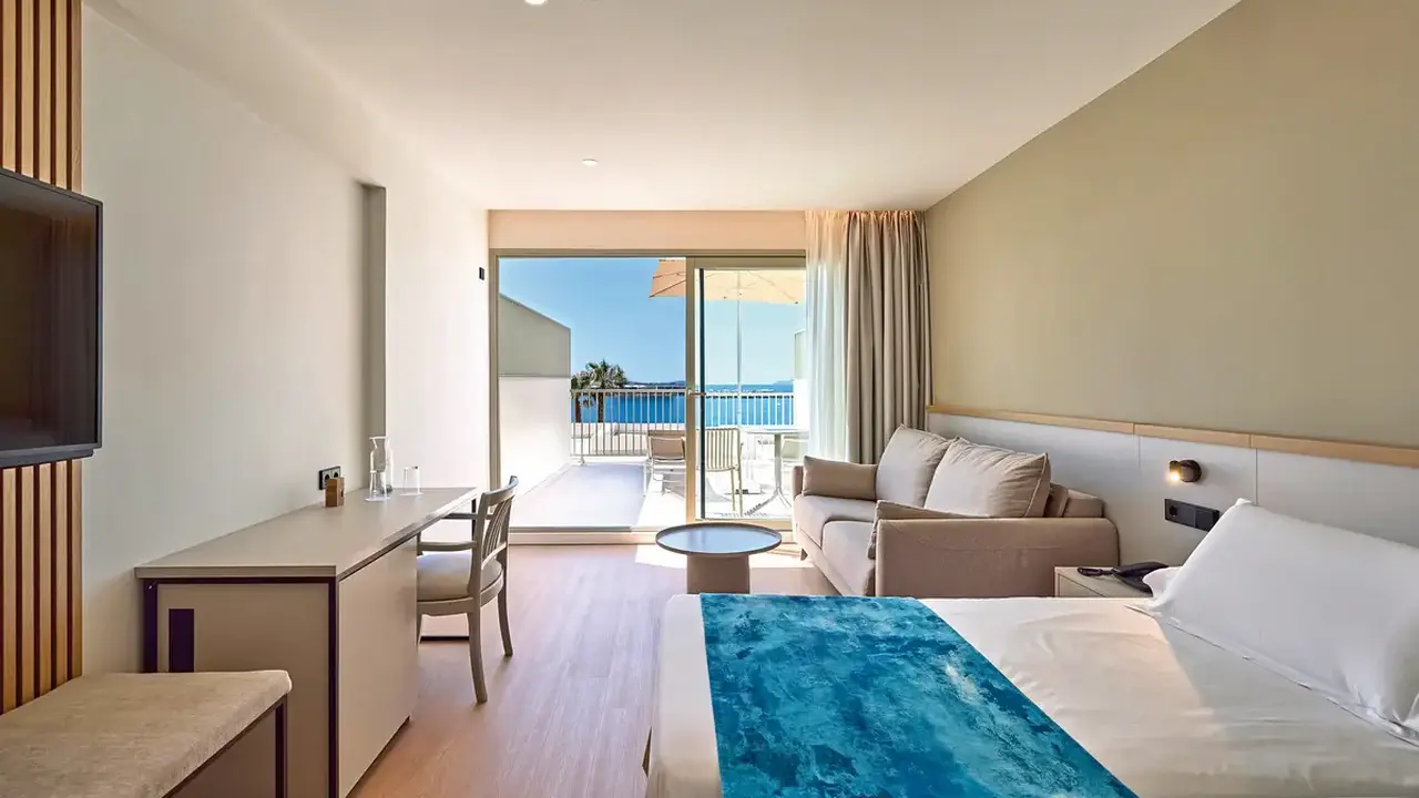 Universal Romantica (Colonia Sant Jordi)