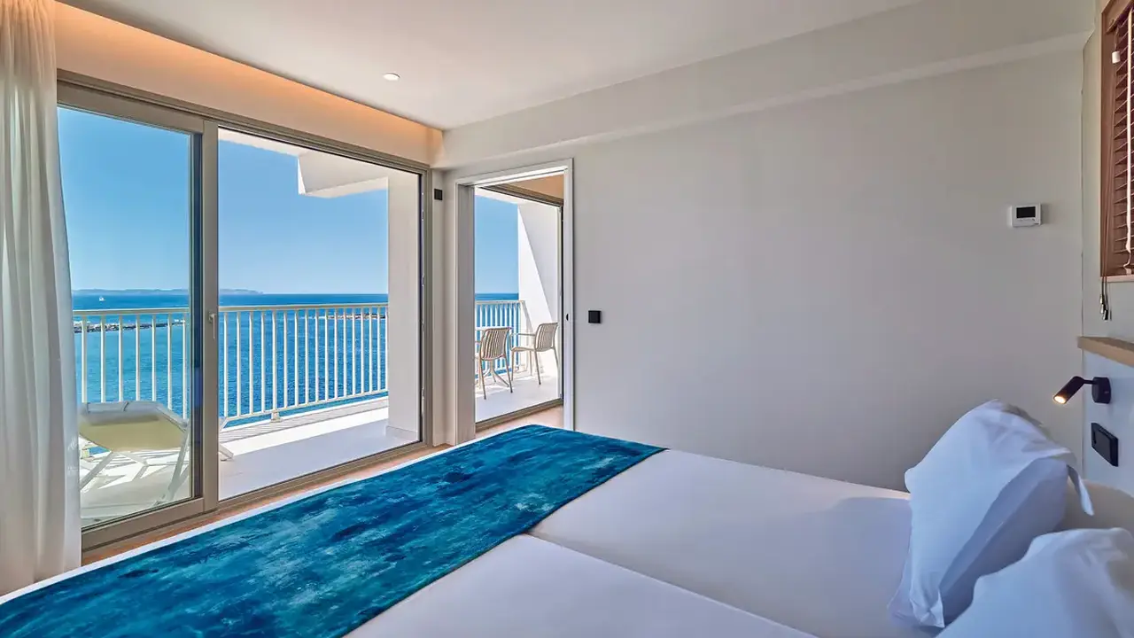 Universal Romantica (Colonia Sant Jordi)