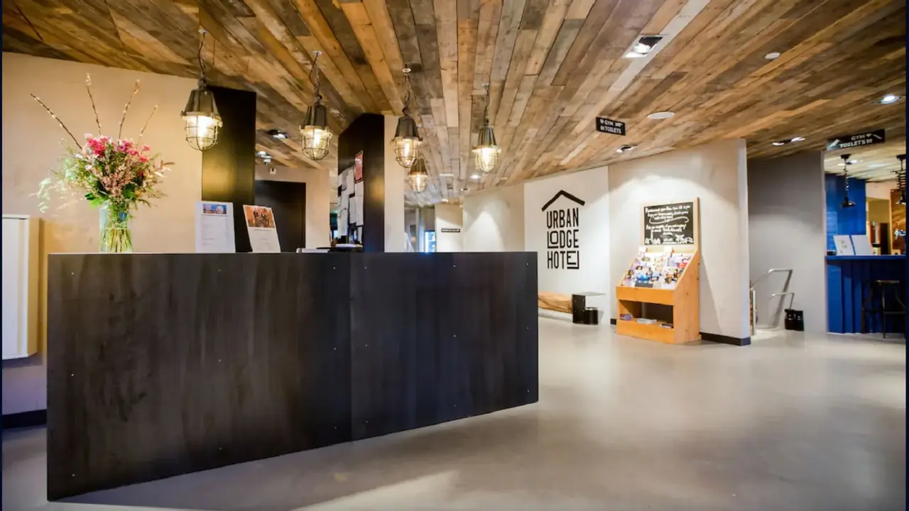 Urban Lodge