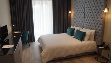 Urban Valley Resort