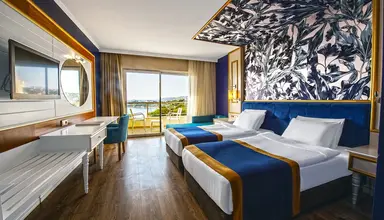 Utopia Beach Club
