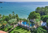 Utopia Beach Club
