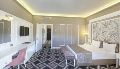 Utopia Resort & Residence