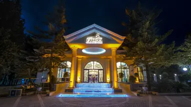 Utopia Resort & Residence