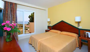 Valentin Grand Park Suite Hotel